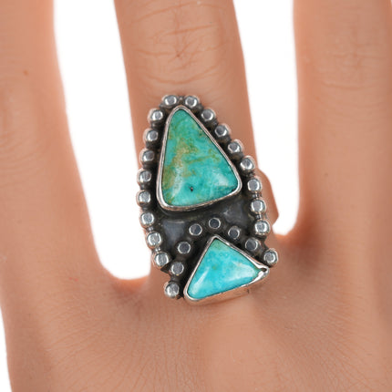 Sz 9 Vintage Native American silver and turquoise arrowhead form ring