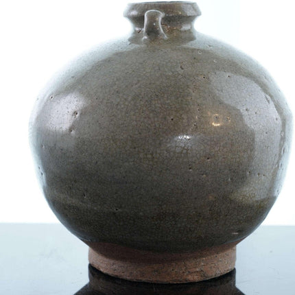 Large 15th Century Thai Sawankhalok Celadon Jar