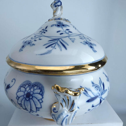 Large Antique Meissen Onion Soup Tureen with gold trim