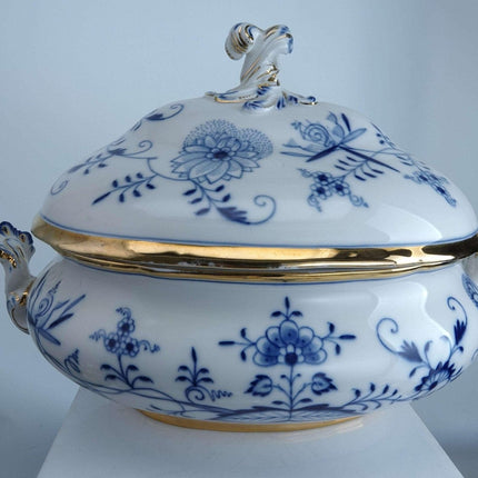 Large Antique Meissen Onion Soup Tureen with gold trim