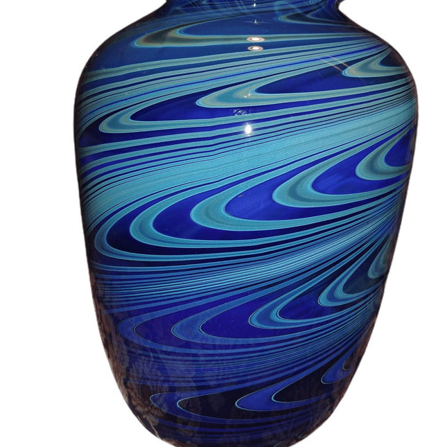 兰迪·斯特朗艺术玻璃花瓶，日期为 1978 年 1 月 887 6.5 英寸高 x 4.5 英寸宽