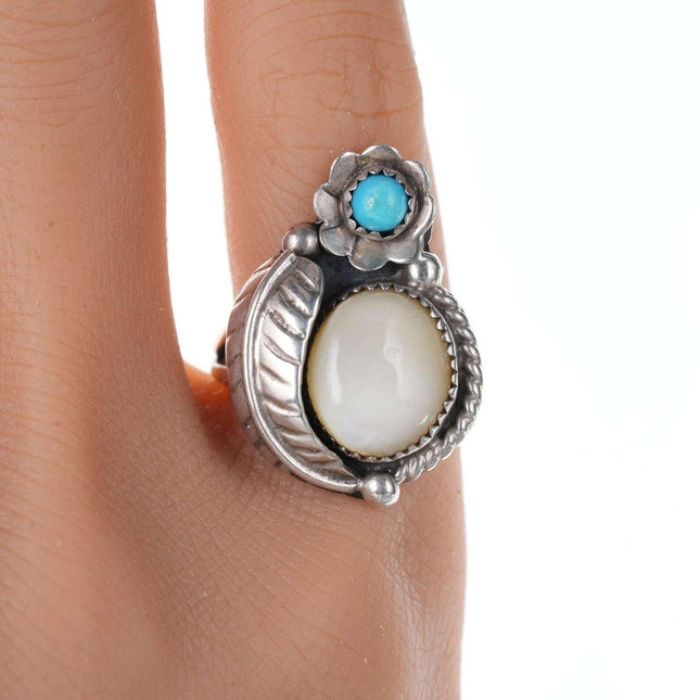 sz5 1970 年代 Ramone Navajo 纯绿松石和珍珠母戒指