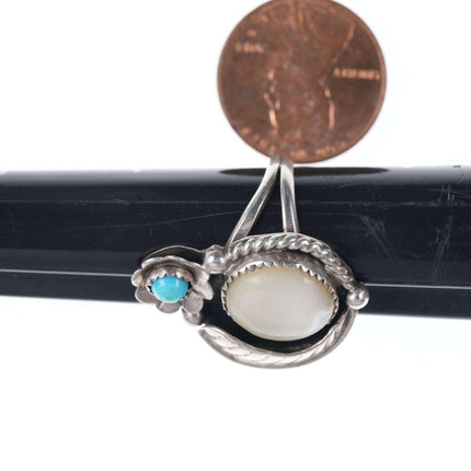 sz5 1970's Ramone Navajo sterling turquoise and mother of pearl ring