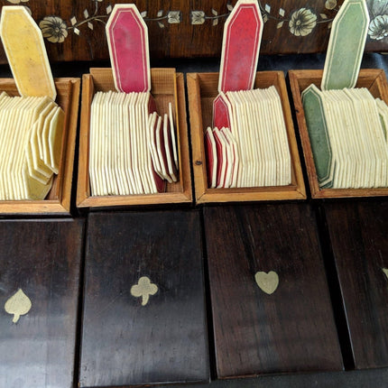 Antikes Glücksspiel-Whist-Set in Perlmutt-Intarsienbox, Nelson's Victory Clipper-Schiffskarten