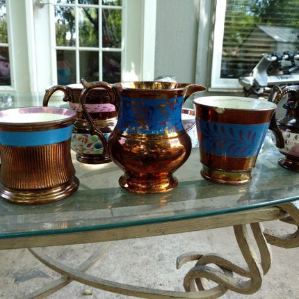 8 件古董 19 世纪早期至中期陶器铜色、粉红色、反向切尔西蓟水罐