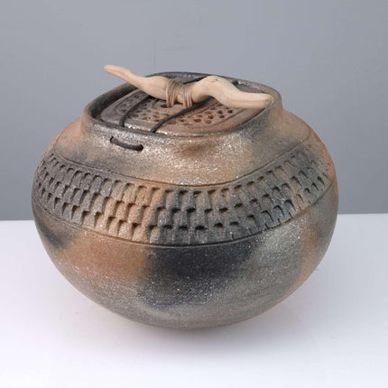 美洲原住民陶器云母粘土罐带盖