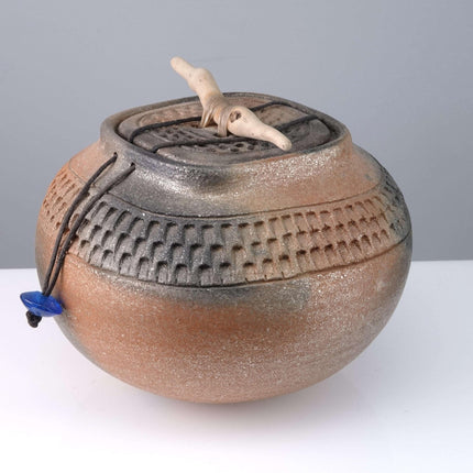 Native American Pottery Micaceous Clay Jar with Lid