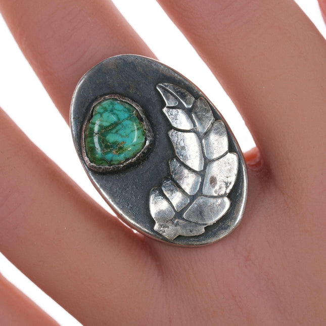 sz10 Large Native American sterling and turquoise ring