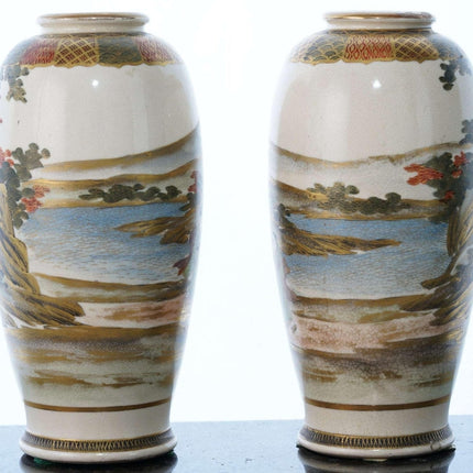 c1900 Japanese Meiji Satsuma Mirrored Pair of vases