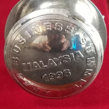 1998 APEC Malaysia Sterling Silber Gobek Zylinder Asian Pacific Economic Cooperation 176,5 Gramm