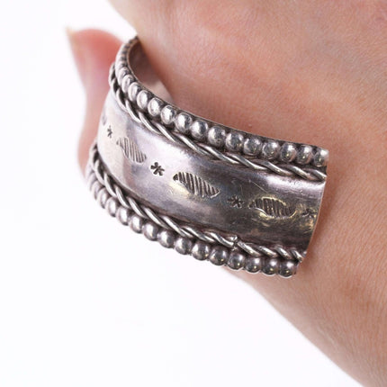 Vintage 6.75" Navajo stamped silver twisted wire bracelet