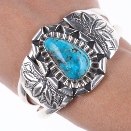 6 7/8" Vintage Navajo sterling and turquoise bracelet d