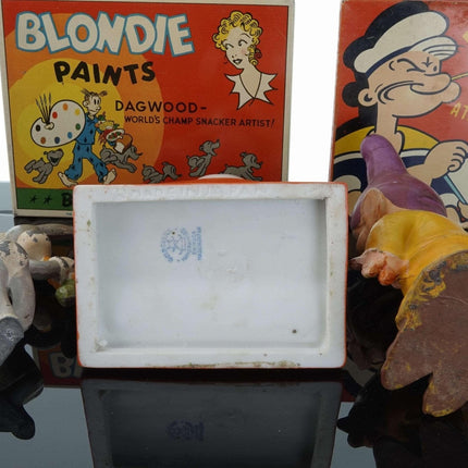 c1940 Disney Warner Brothers Lot Mickey Mouse, Blondie, Popeye, Drei kleine Schweinchen Zahnbürstenhalter, Bugs Bunny