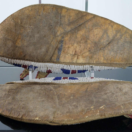 c1890 Crow Native American Beaded Moccasins