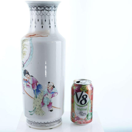 c1910 Chinese Republic period famille rose vase