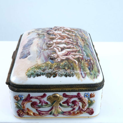 c1890 年德累斯顿卡波迪蒙特风格瓷棺