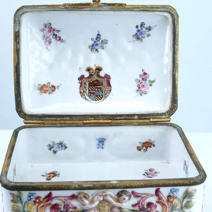 c1890 Dresden Porcelain Casket in the Capodimonte Style