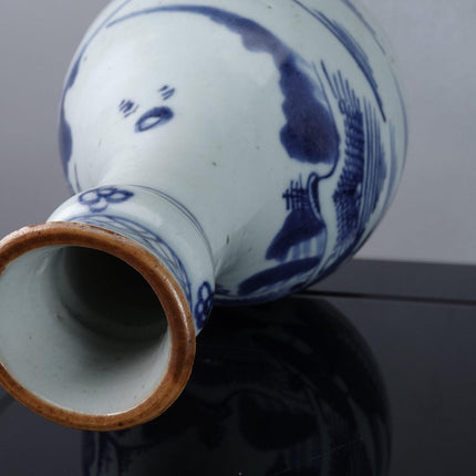 c1850 Chinesische blaue und weiße Porzellanvase in Flaschenform