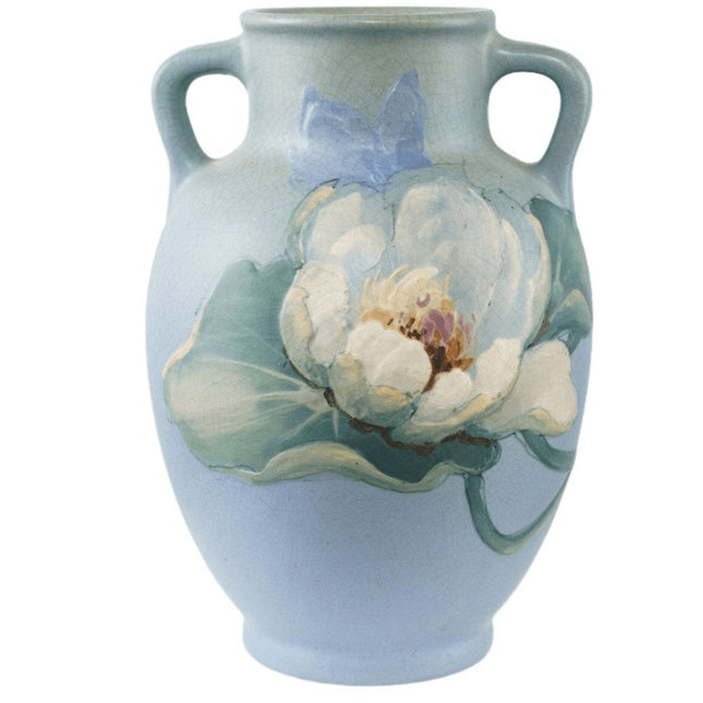 莎拉·里德·麦克劳克林 (Sarah Reid McLaughlin) (1872-1939) 为 Weller Hudson 创作的线条花瓶