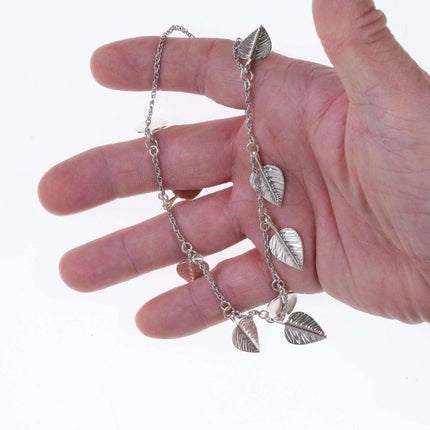 Seltene/im Ruhestand befindliche Halskette mit schimmernden Blättern von James Avery zum 60. Jahrestag