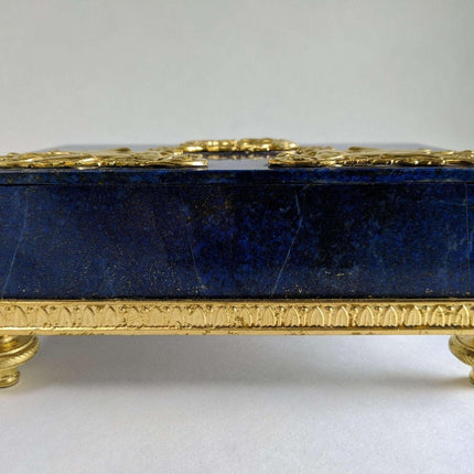 Lapislazuli-Schmuckkästchen aus vergoldeter Bronze