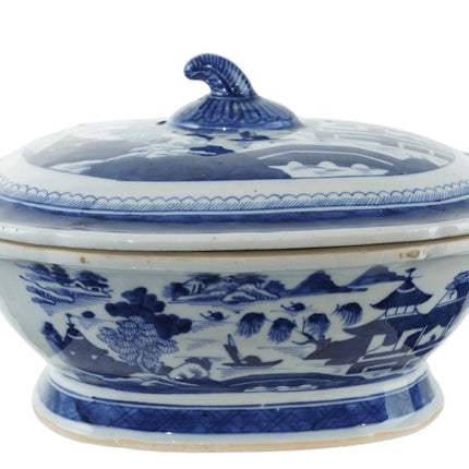 Antique Chinese Canton soup Tureen with lid