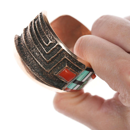 Preston Monongye (Hopi) (1927-1987) Armband mit Kanaleinlage aus gegossenem Tufa-Roségold