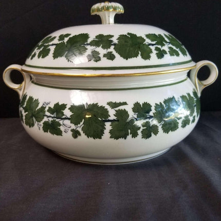 Meissen Full Green Vine Gold Trim หม้ออบมีฝาปิดขนาดใหญ่ สูง 12.5 "กว้าง x 8"