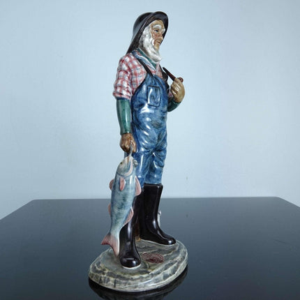 c1950 Gort American Art Pottery Figure Of "American Fisherman ca1870"