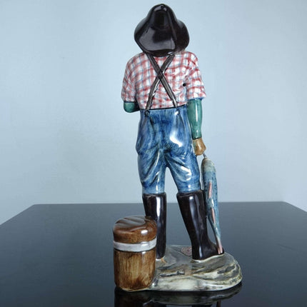 c1950 Gort American Art Pottery Figure Of "American Fisherman ca1870"