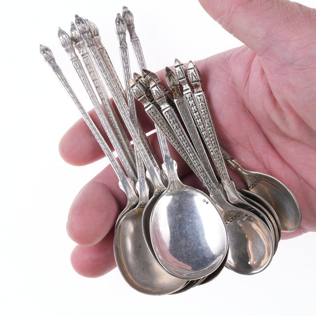 Set di cucchiai da dessert/demitasse in argento continentale antico
