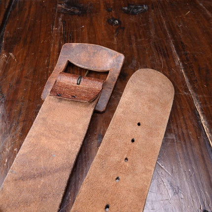 c1950 26-31" Leather Belt with Cowboys and Indians Native American?  Ideal