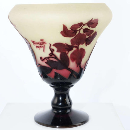 c1920 法国 André Delattte 浮雕玻璃脚中心碗