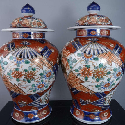 c1880 Meiji Period Japanese Imari Urns Pair