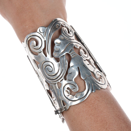 6 3/8" Tapered Retro Mexican Sterling Aztec style bangle bracelet