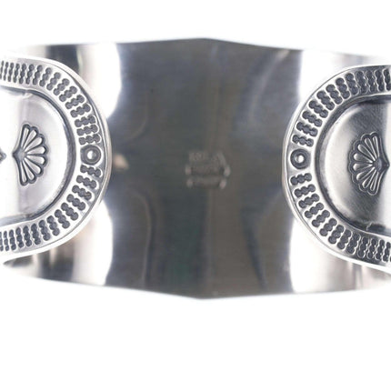 Hochwertiges Carico Lake Türkis-Armband aus schwerem, geprägtem Repousse-Sterling von Navajo Kyle Lee-Anderson