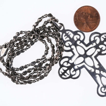 Vintage-Kreuz aus Sterlingsilber an einer 24-Zoll-Halskette