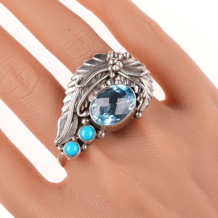 sz10 Running Bear shop Silver, Topaz, and turquoise double finger ring
