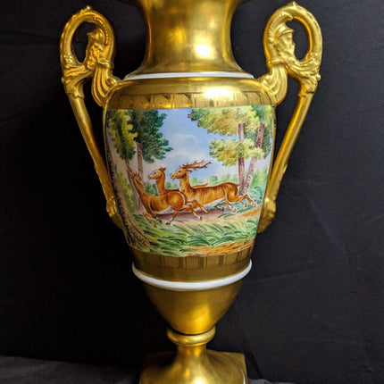 Große Trophäenvase aus handbemaltem schwerem Gold Porcelaine de Paris aus den 1940er Jahren, 15 3/8" hoch x 8,75" breit