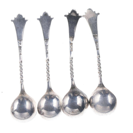 c1902 British Sterling silver Repousse Master salt/spoons set