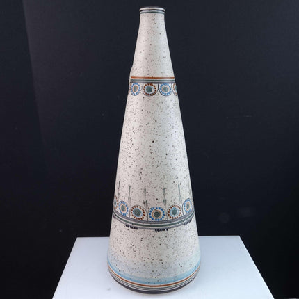 MCM Art Pottery Krugvase, russisch oder skandinavisch, 30,5 cm hoch