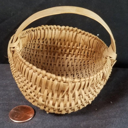 Antique 19th century Miniature Buttocks Basket 3" x 3.25"