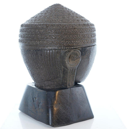 Archaistisch geschnitzter Buddha-Kopf aus Schieferstein, Opferdose/Räuchergefäß