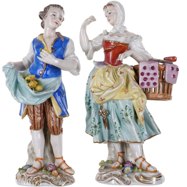 Antique Sitzendorf Porcelain courting farm couple