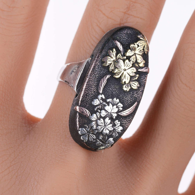 Meiji Japanese Shakudo Sterling/Gold on bronze Mixed Metal ring