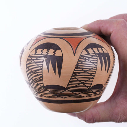 Vintage Carla Nampeyo Hopi Pottery vessel