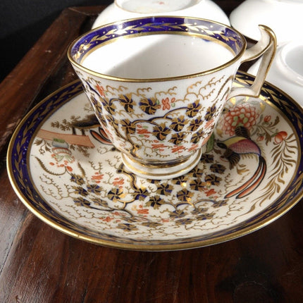 19 世纪英国伊万里·斯波德/德比/达文波特各种图案杯子和碟子