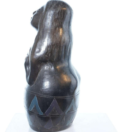 Manuel Felguerez (Mexikaner, 1928-2020) Meerjungfrau aus bemalter schwarzer Keramik