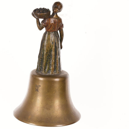 Antike figurale Tee-/Tischglocke aus polychromer Bronze