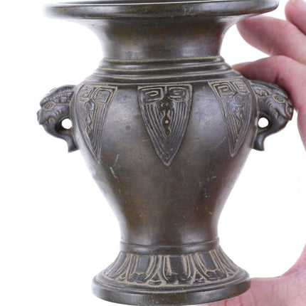 18th century Japanese bronze vase